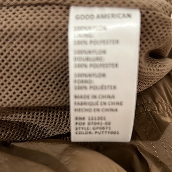 Good American Putty Cargo Joggers With Mesh Lining Size 4  ( 1X) - Picture 7 of 8